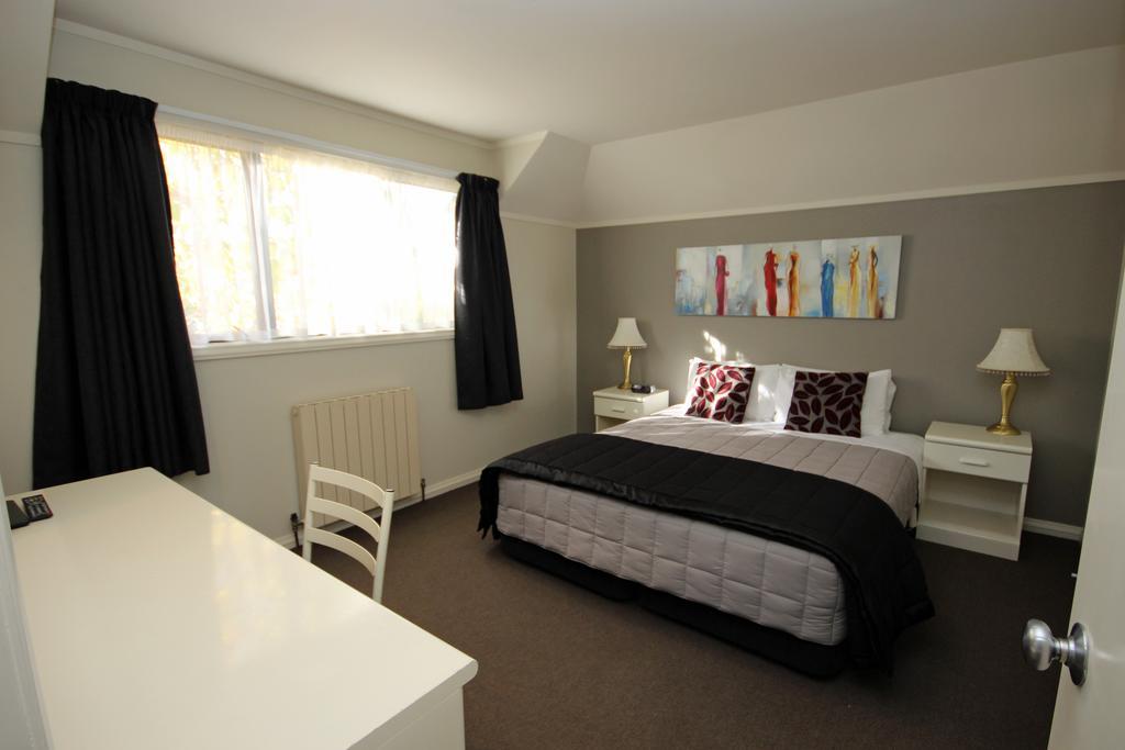 Champers Motor Inn Lower Hutt Habitación foto