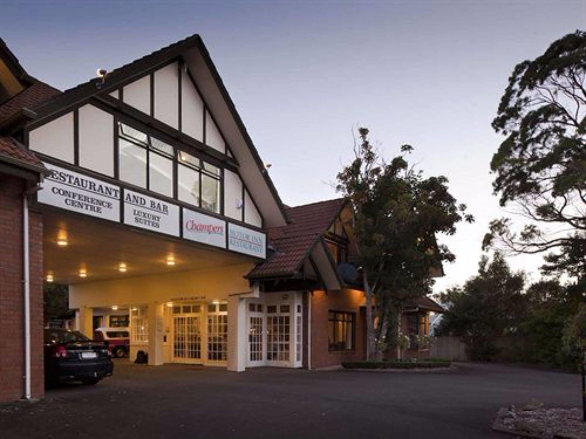 Champers Motor Inn Lower Hutt Exterior foto